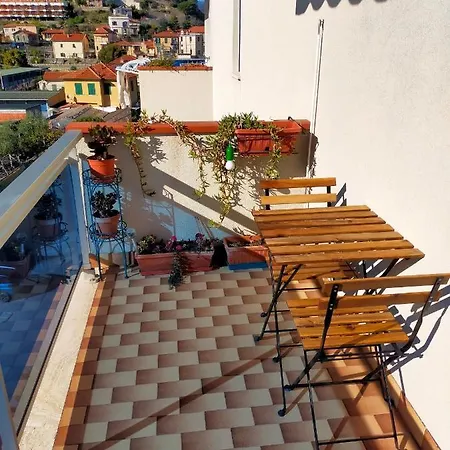 Riviera Trilocale Wifi E Parcheggio Privato Appartement *