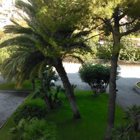 Riviera Trilocale Wifi E Parcheggio Privato Appartement *