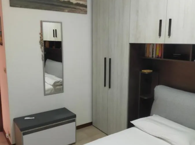 Riviera Trilocale Wifi E Parcheggio Privato