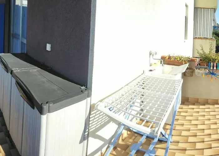 Riviera Trilocale Wifi E Parcheggio Privato * فنتيميليا