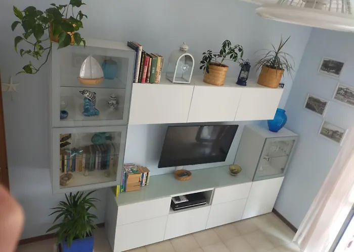 Riviera Trilocale Wifi E Parcheggio Privato