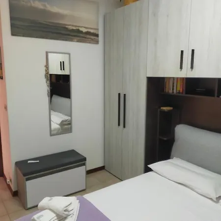 Riviera Trilocale Wifi E Parcheggio Privato