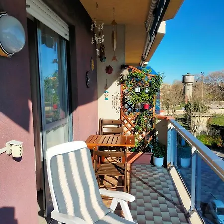 Riviera Trilocale Wifi E Parcheggio Privato Ventimiglia