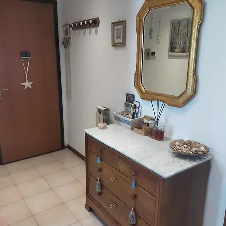 Riviera Trilocale Wifi E Parcheggio Privato * Ventimiglia