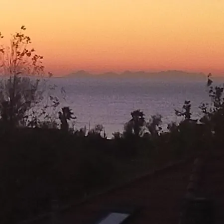 Appartamento Riviera Trilocale Wifi E Parcheggio Privato